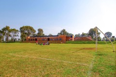 因地制宜的可持续建造，Masoro 学习体育中心 / General Architecture Collaborative ...