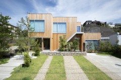 森林中的牙医诊所 / YYA / Yusuke Yoshino Architects