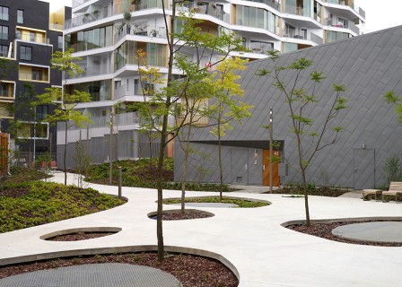 Central Garden Block B4