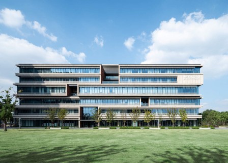 苏州大学未来校区Ⅰ期规划 / 日建设计