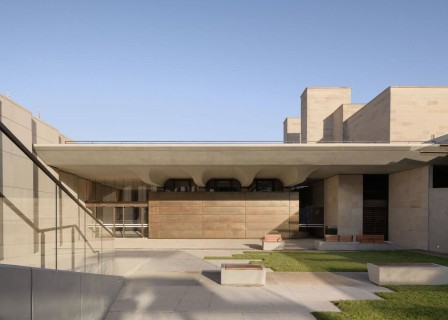 澳大利亚战争纪念馆南入口及阅兵场 / Studio.SC