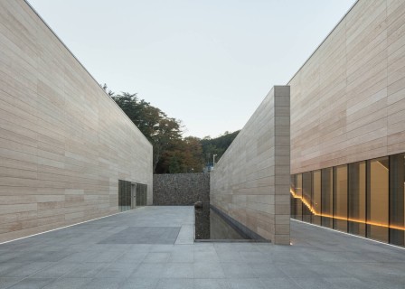 独岛守护馆 / Simplex Architecture