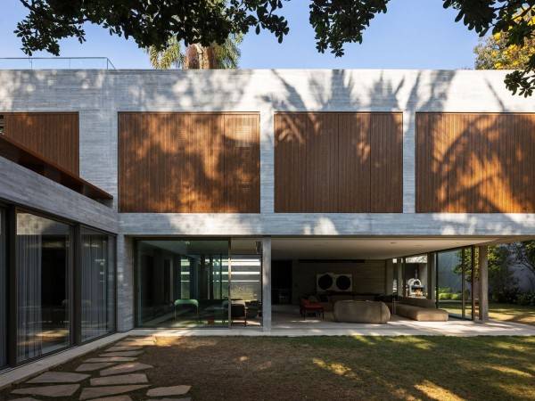 RDS之家/路易斯·保罗·安德拉德·阿奎托斯