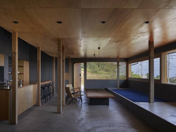 后藤岛私人住宅/Souta Yoriki设计事务所