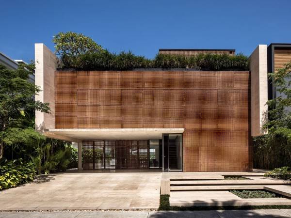 立面之家/马科斯·贝尔托迪·阿尔奎托斯