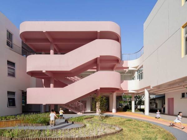 天空城堡幼儿园/SoBA