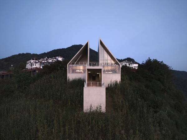 怒江大峡谷先锋图书馆陶书店（痕迹建筑事务所）