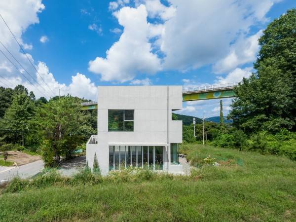 Neungwon-ri工作室/LIFE建筑师