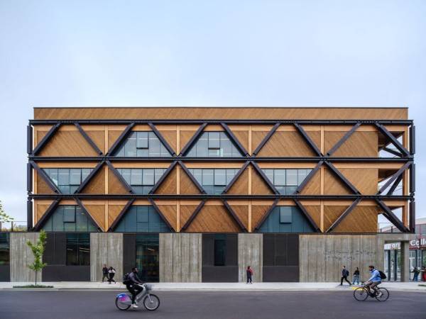 加州艺术学院/工作室帮