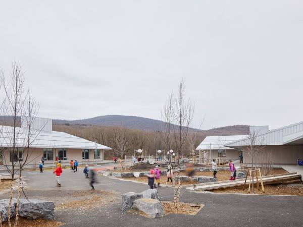 真力时学院/丰特奈学院