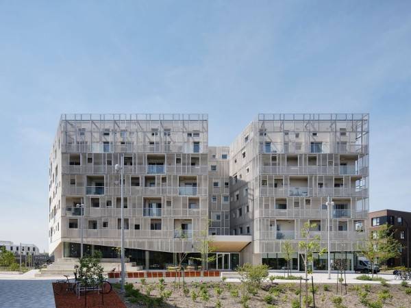 Rose des Vents学生公寓/ADHOC建筑