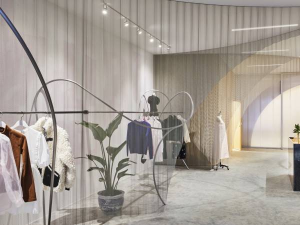 Sandy Liang商店/几乎工作室