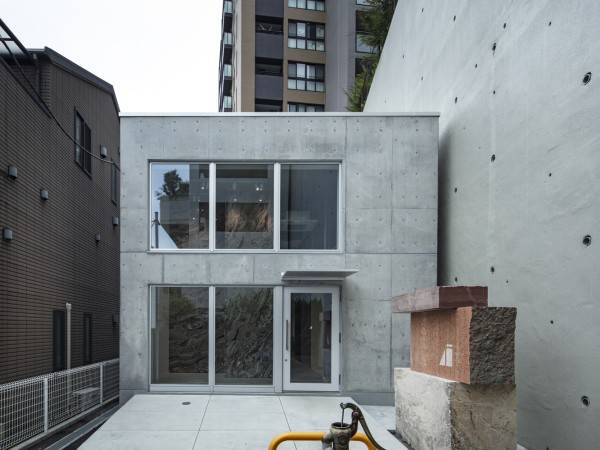 ISHIMIRAI实验室展厅/POINT+辣味建筑师