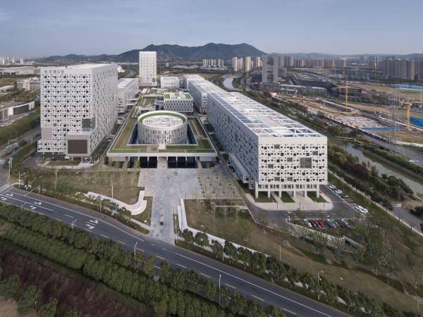 苏州SND“太湖云谷”数字产业园/9镇城市建筑设计工作室