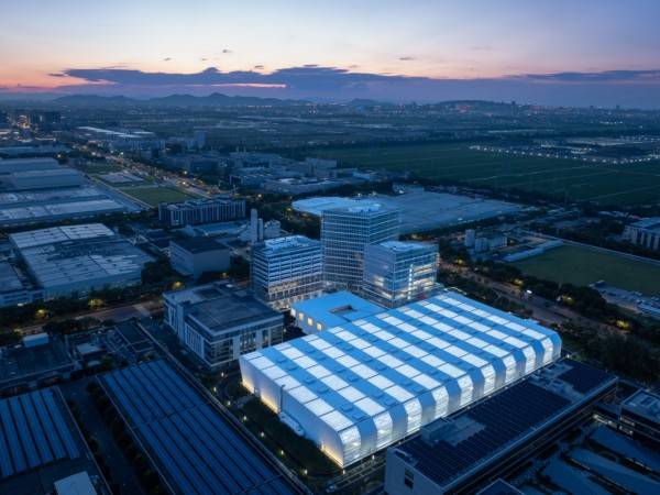 Tederic国际中心/米兰