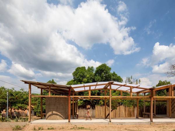 巴巴苏收割机参考中心/Estudio Flume