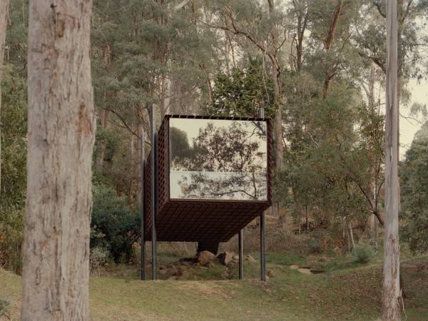 索米尔树屋/罗比·沃克