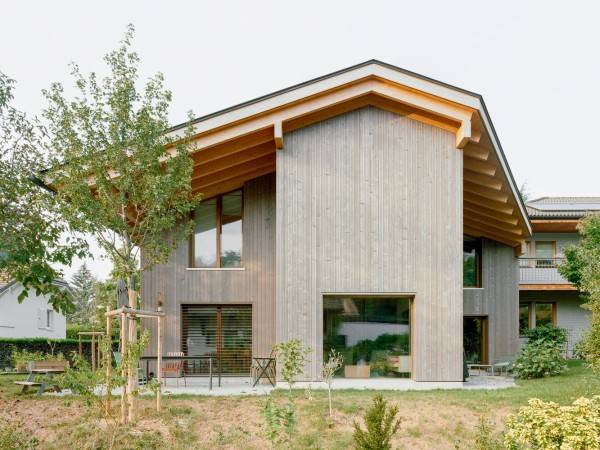 位于Veyrier/Lacroix Chesex的别墅