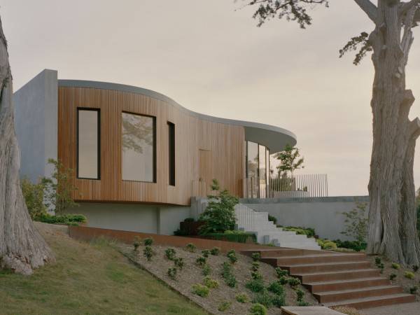 Point Nepean House/潘多尔菲尼建筑师事务所