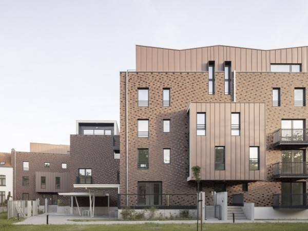 罗氏Fatale社会住房改造/P&P建筑事务所+建筑工作室A4