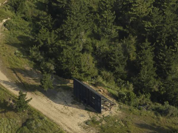 庇护所45/贡萨洛·鲁芬建筑师+费利佩·托罗