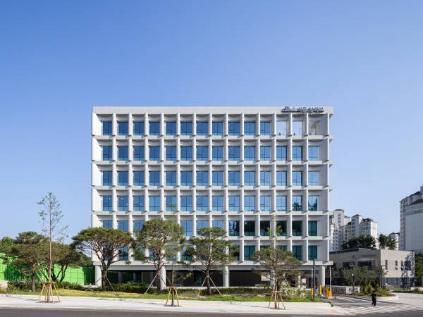 Mega Floor（首尔人工智能中心）/stpmj