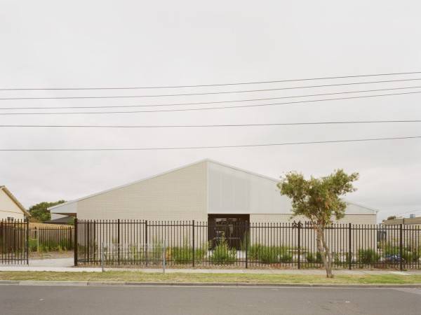 梅多斯小学/项目12建筑