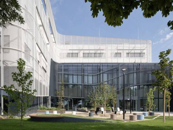 德布勒森大学药学院和制造中心