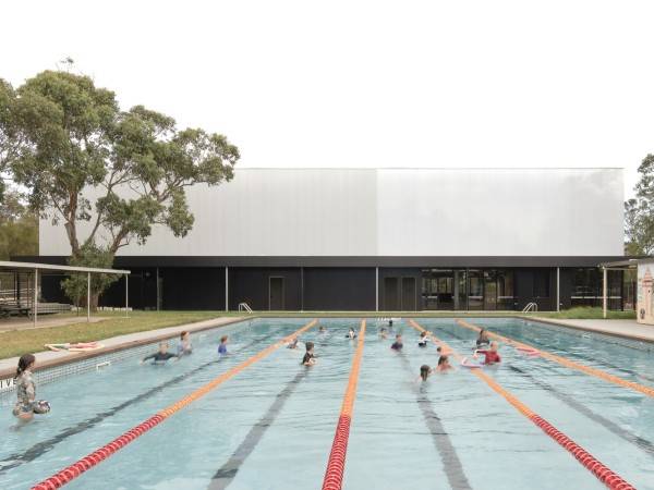 考斯小学/项目12建筑