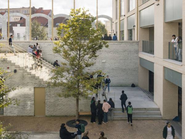 Egied Van Broeckhoven学校/B2Ai