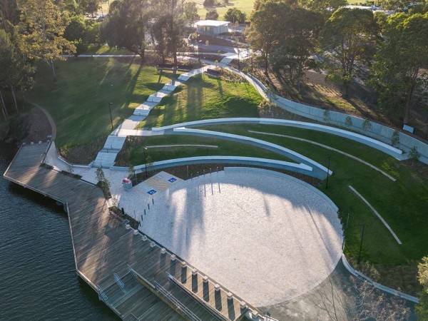 尼皮恩河公园Tench保护区