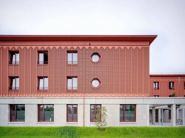 过夜庇护所Lotte Branz Strasse/Hild und K