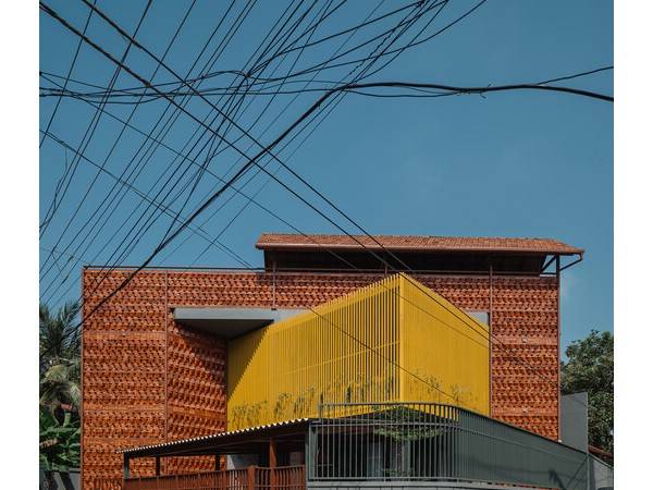 黄盒子/Aslam Sham建筑师事务所