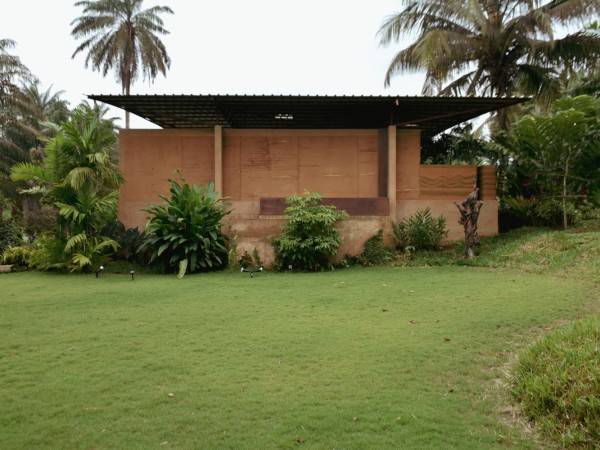 埃索阿/莫埃索展馆