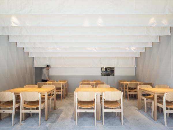 Bakurocho/UENOA的餐厅