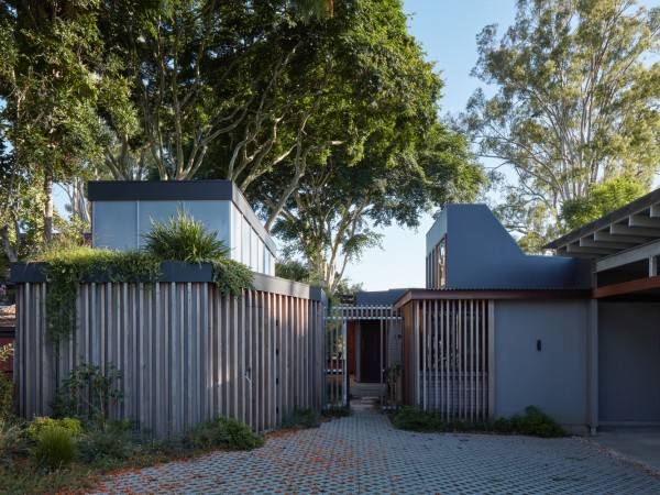 River Hearth House/阿克