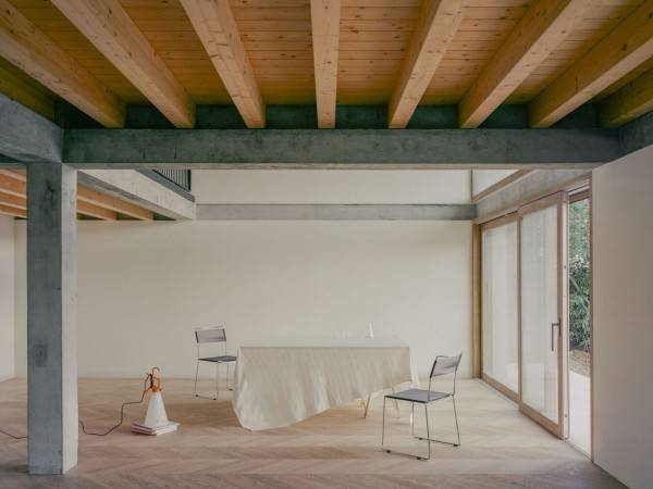 非乡村住宅/AACM-Chinello Morandi建筑工作室