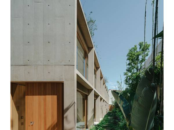 波罗尼亚街的房子/加布里埃尔·科根+吉列尔梅·皮亚卡