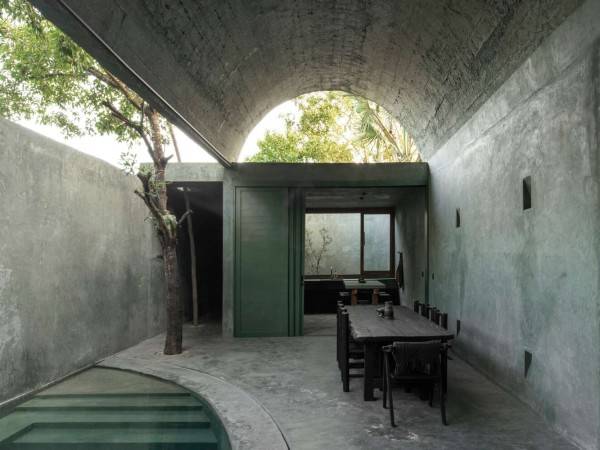 Gruta House/萨尔瓦多·罗曼·埃尔南德斯+
