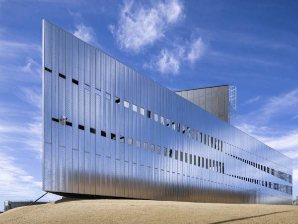 三菱展馆（2025年世博会）/三菱智硕设计