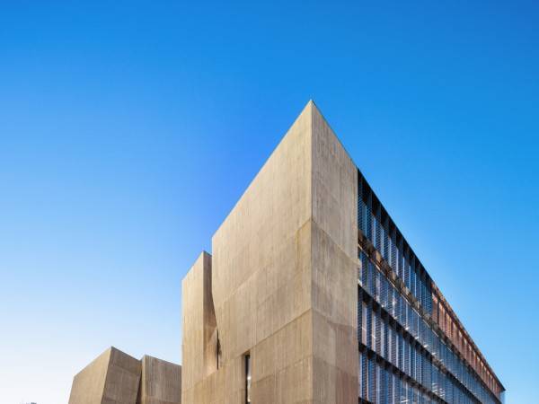 葡萄牙能源公司总部/EMENTAL