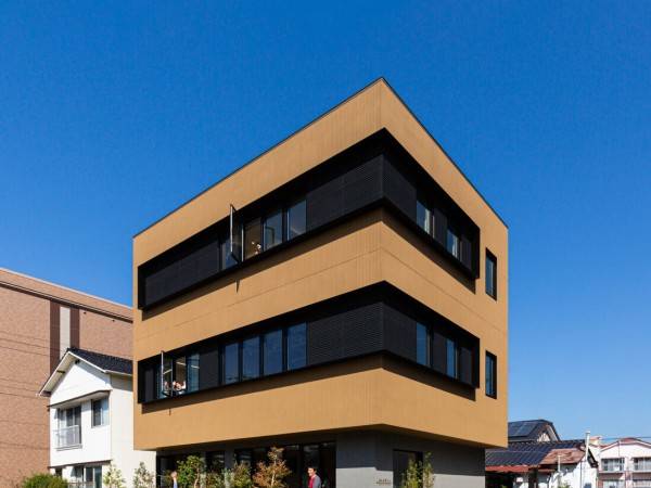 AU儿童保育支持/HIBINOSEKEI+友治无Shiro