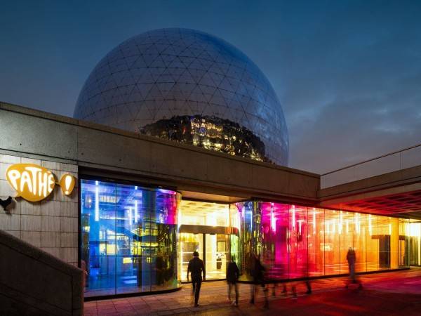 La Géode电影院/动物之地