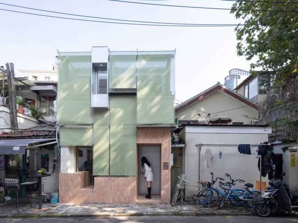 鸿业花园/灰空间建筑师“墙角”空间改造