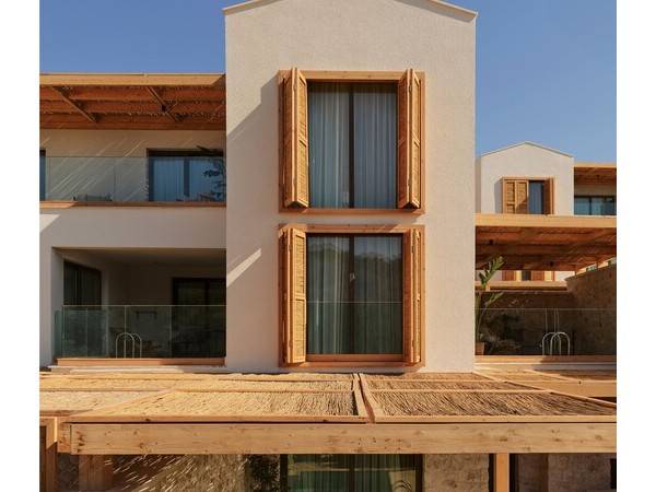 丽笙布鲁酒店卡斯/ÖznurÇaglayan建筑设计工作室