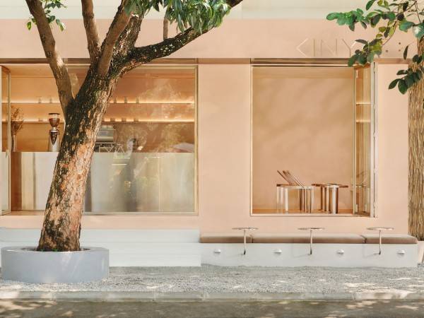 金屋咖啡厅/工作室炸弹