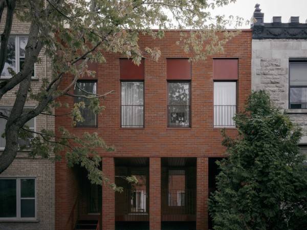 BINÔME多住宅/服装建筑