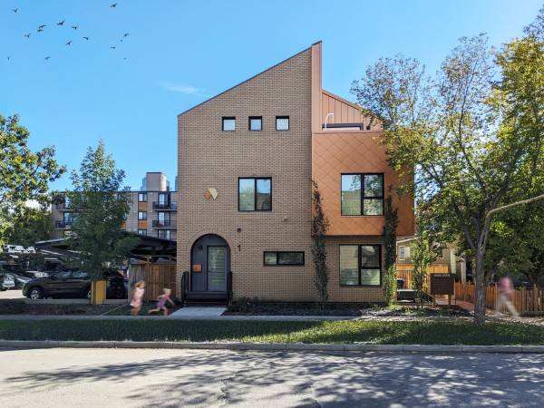 卡里斯布鲁克住宅/DAAS-设计和建筑工作室