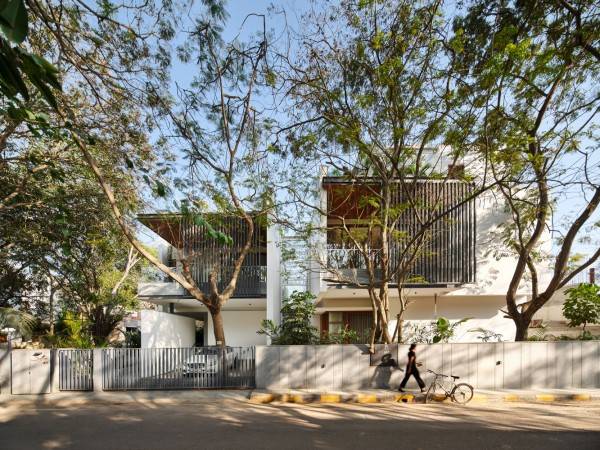 Split House/拼贴建筑工作室