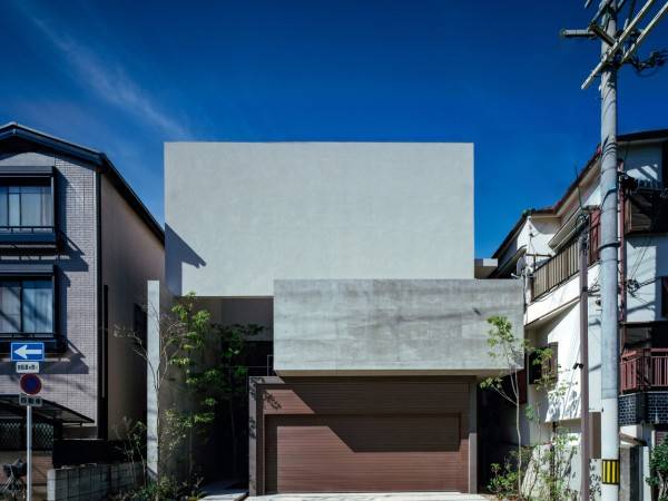 天王寺区的两代同堂住宅 / FujiwaraMuro Architects